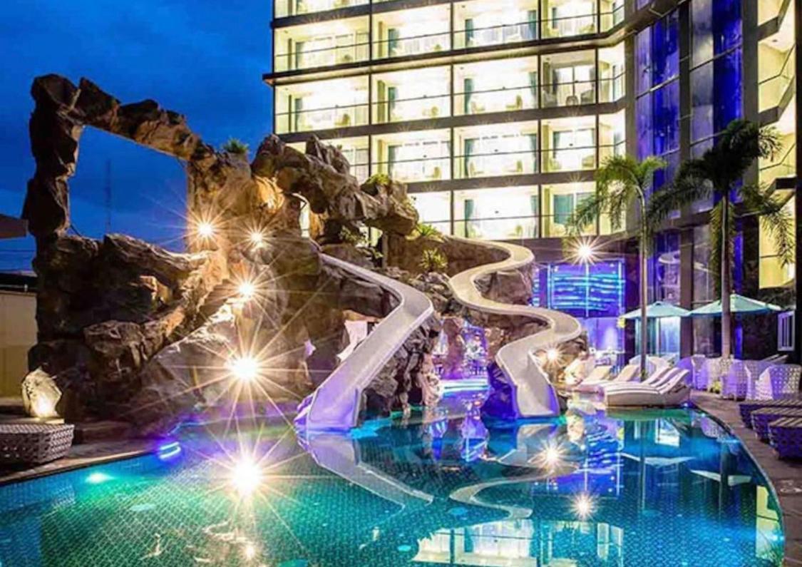 Centara Avenue Residence By Daisy Pattaya 1 Luaran gambar
