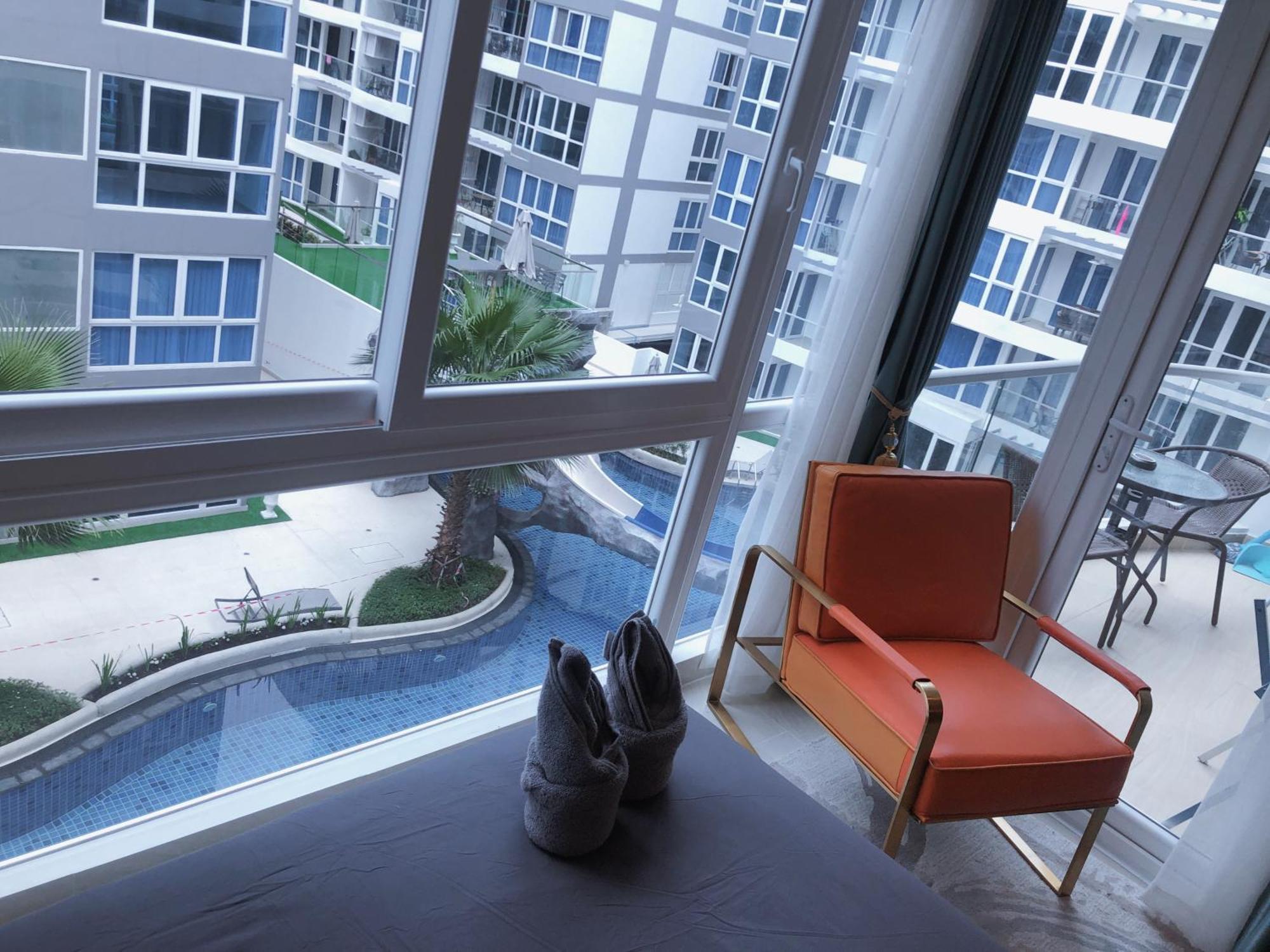 Centara Avenue Residence By Daisy Pattaya 1 Luaran gambar